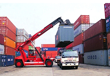 Introduction to Heavy Machinery Loading and Unloading